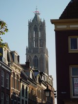 Beeldvergroting: Utrecht, de Dom, hedenmiddag (Een dom dient groot geklikt.)